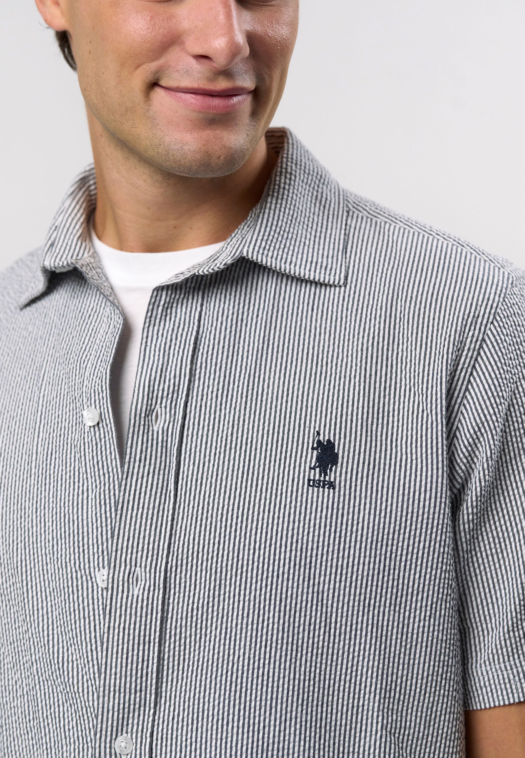UMCharli Shirt Reg. Fit